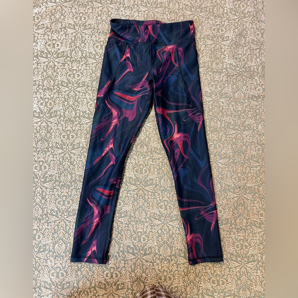 Old navy active high rise leggings size large (10-12)